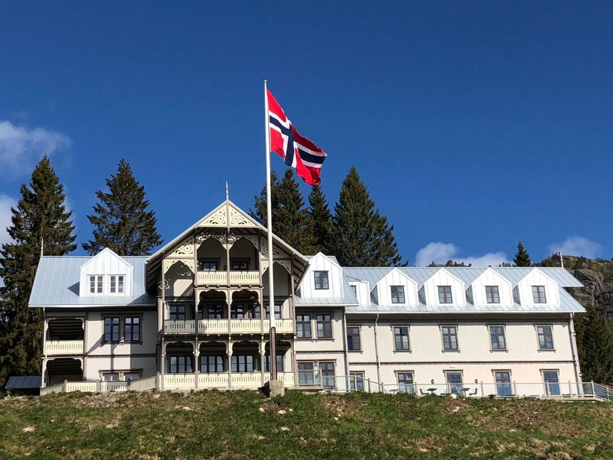 Hotell Eikerapen Gjestegard Aseral Fossdal Exteriör bild